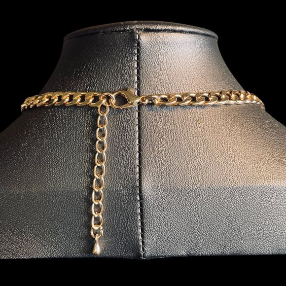 Gold Tone Heart Necklace Crystal Statement Chain Bling Iced Out Y2K Jewelry - Picture 8 of 8